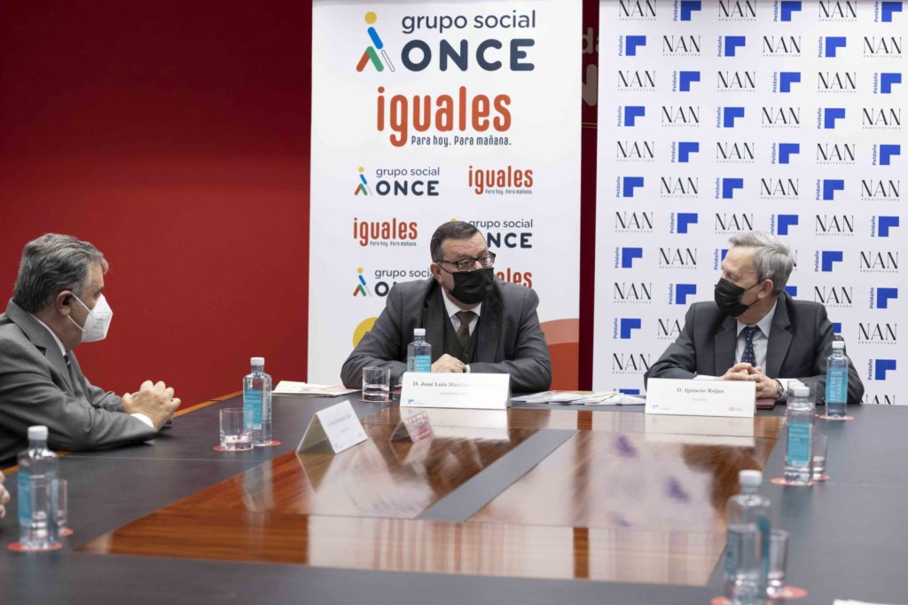 Fundación ONCE y Peldaño se comprometen a facilitar la accesibilidad universal